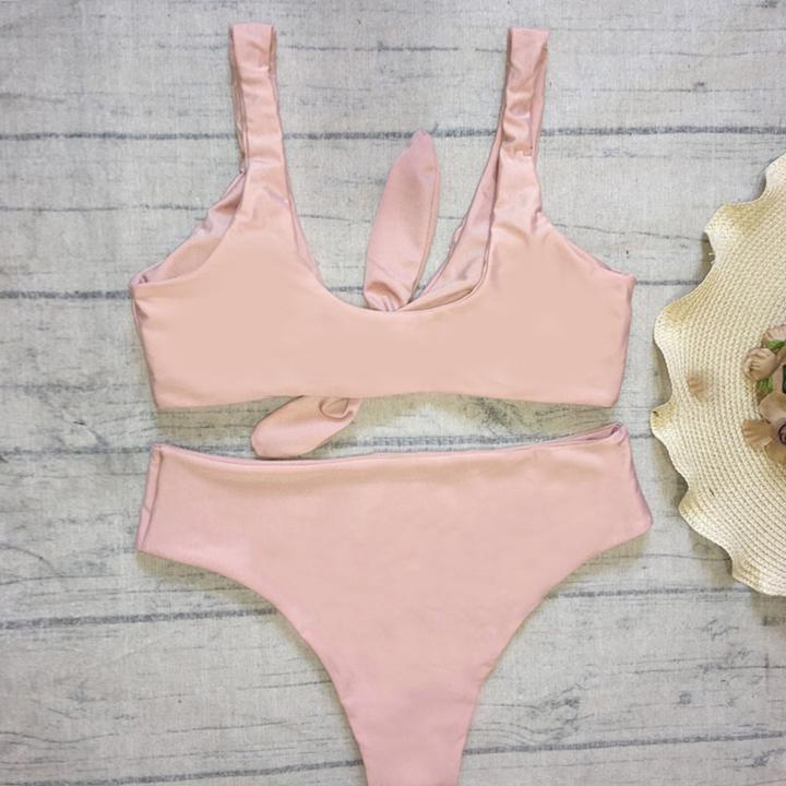 Cecilia's Knot Fashionable Bikini